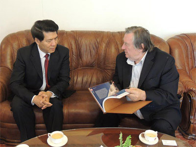 http://www.yisela.cn/uploadfile/2014/0826/20140826051520540.jpg