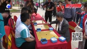 “智在廊坊 樂(lè)在其中”世界圍棋冠軍對(duì)弈我市百名小棋手