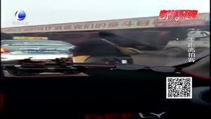 霸州兩半掛車相撞 現(xiàn)場(chǎng)車禍異常慘烈