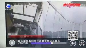 向搶公交車方向盤(pán)行為say“NO”