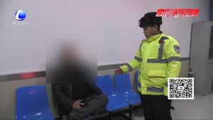 市交警支隊(duì)開展夜查統(tǒng)一行動(dòng) 打擊重點(diǎn)路段重點(diǎn)交通違法
