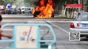 廊坊一車(chē)輛行駛途中自燃