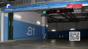 停車(chē)場(chǎng)內(nèi)碰撞事故如何處理？民警：同樣屬于道路交通事故