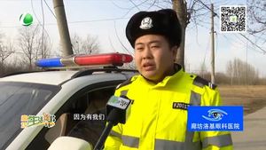交警開出“生命通道” 10分鐘將患病兒童護送到醫(yī)院