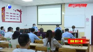 市交警一大隊(duì)召開現(xiàn)場座談會(huì) 破解轄區(qū)出行難題
